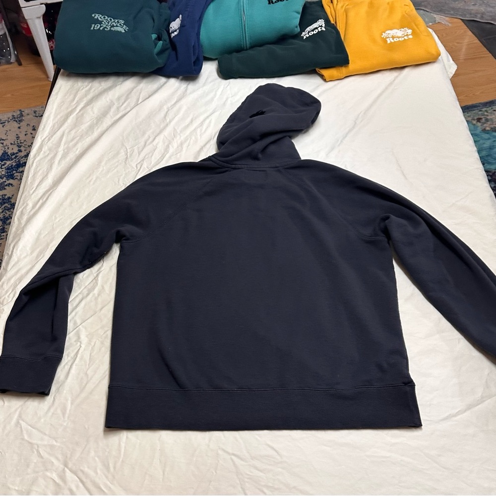 Roots Charcoal/black Hoodie with Black Logo - Picture 9 of 10